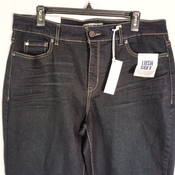 Code Bleu Chelsea Classic Rise Tummy Slimming Straight Jeans 14 NWT - Picture 2 of 11